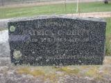 image of grave number 895833
