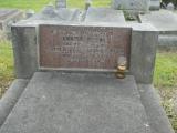 image of grave number 906035