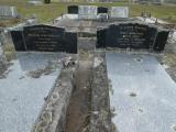 image of grave number 902306