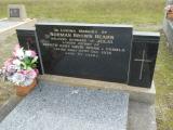 image of grave number 902313
