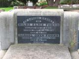 image of grave number 24135