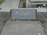 image of grave number 952208