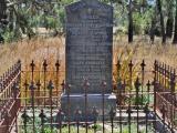 image of grave number 870841