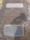 image of grave number 822124