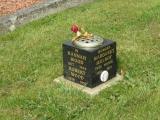 image of grave number 832704