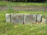 image of grave number 832919