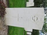 St Andrew (CWGC Graves)