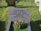 image of grave number 916621