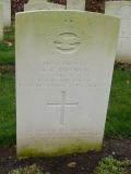 Old Municipal CWGC WW2