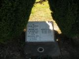 image of grave number 67710