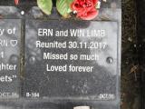 image of grave number 830432