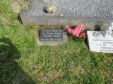 image of grave number 730035