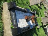 image of grave number 738326