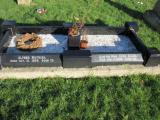 image of grave number 738326