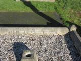 image of grave number 738330