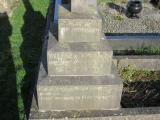 image of grave number 738412