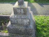 image of grave number 738412